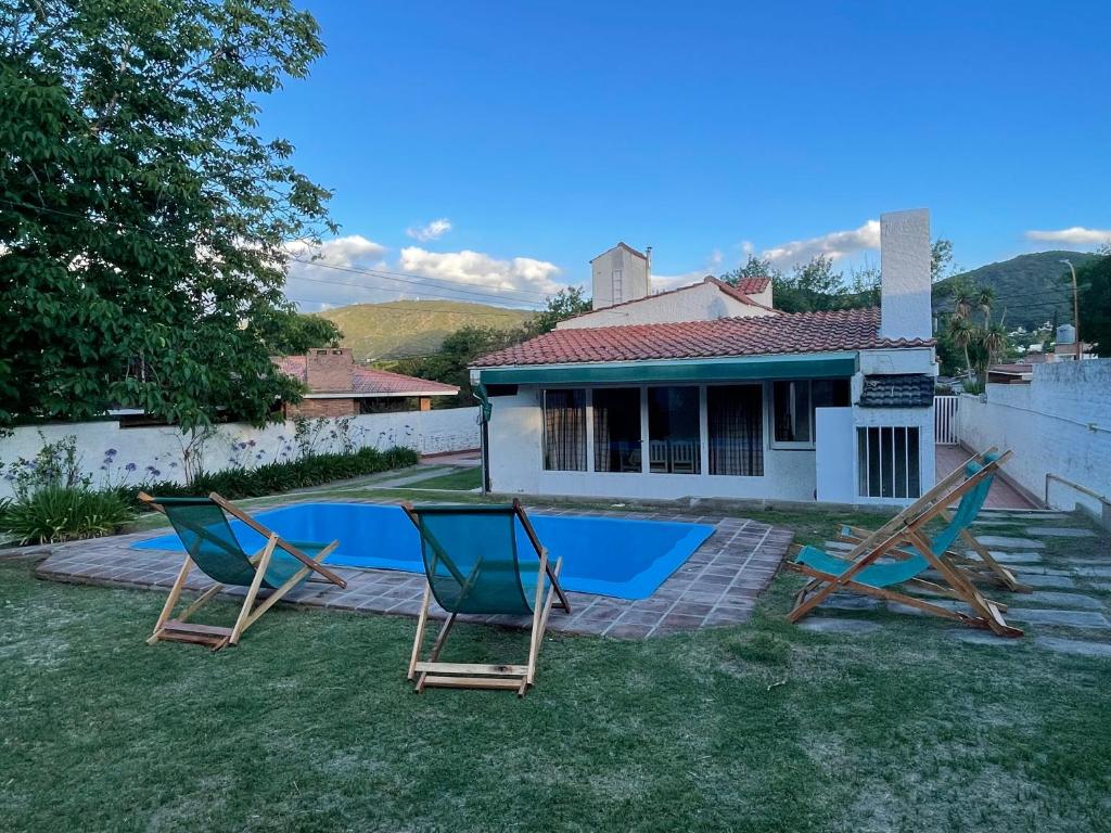 Hermosa casa con Pileta