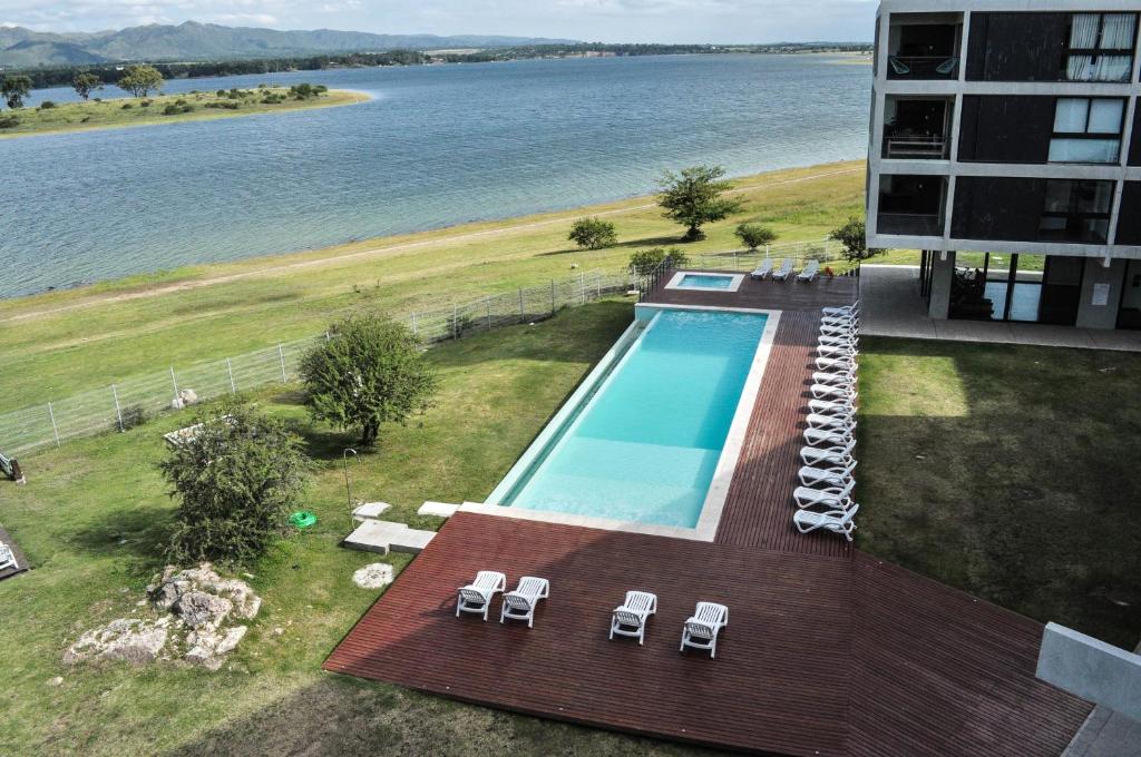 Premium Apart frente al Dique Los Molinos